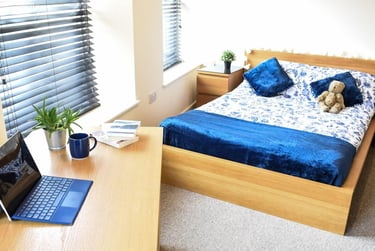 1 bed flat, North Road West, Stonehouse, Plymouth, PL15DJ - Image 4